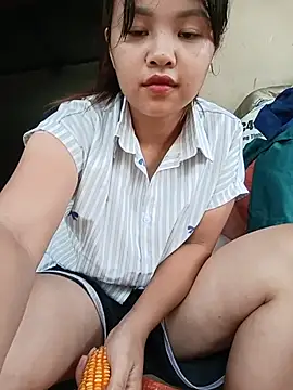 Snapshot of Pretty-haert chatting on 6, 7, 2026 Pretty-haert online show from 6, 7, 2026