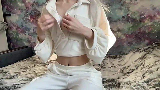 Snapshot of CelenFomes chatting on 18, 2, 2026 CelenFomes online show from 18, 2, 2026