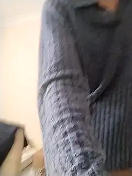 Amy01112 online show from 9, 4, 2026