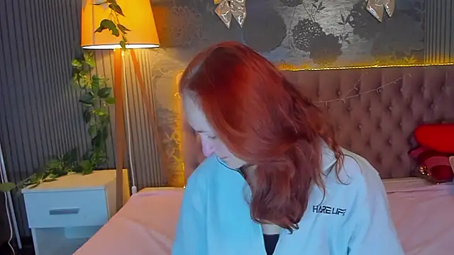 Snapshot of JasmineeSky chatting on 14, 1, 2026 JasmineeSky online show from 14, 1, 2026