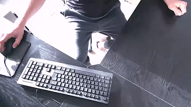 Snapshot of TRESBONNEBITE chatting on 12, 2, 2026 TRESBONNEBITE online show from 12, 2, 2026