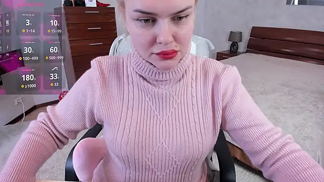 Snapshot of KamillaJei chatting on 10, 2, 2026 KamillaJei online show from 10, 2, 2026