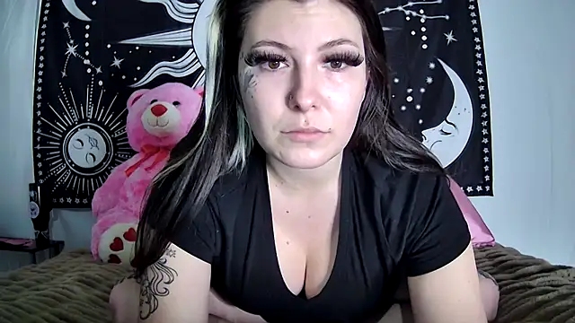 Snapshot of Maexoxo chatting on 19, 2, 2026 Maexoxo online show from 19, 2, 2026