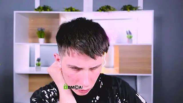 leo valor online show from 25, 3, 2026