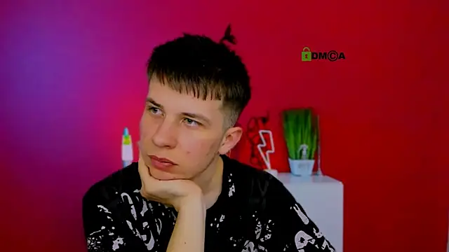 leo valor online show from 25, 3, 2026