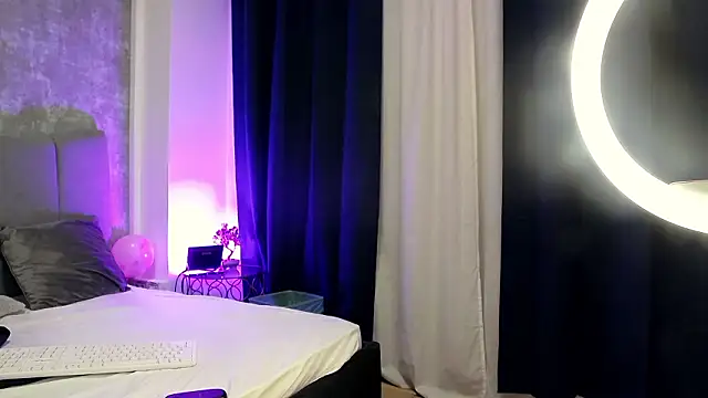 LucyRayy online show from 26, 2, 2026