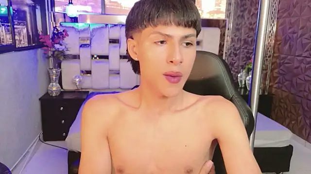 StormLuxX online show from 17, 12, 2025