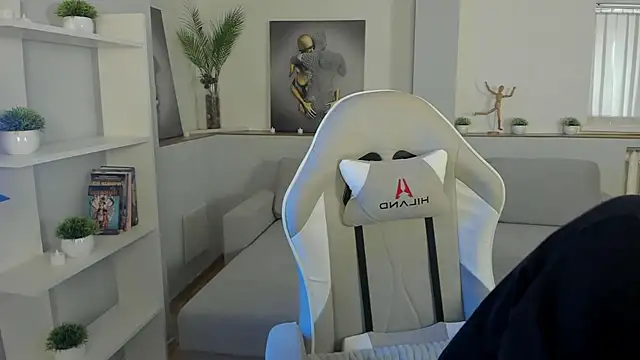 KrisDoeil online show from 19, 4, 2026