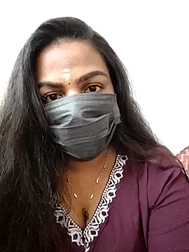 Snapshot of Tamil_Shara chatting on 17, 12, 2025 Tamil Shara online show from 17, 12, 2025