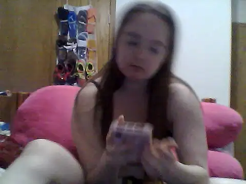 CallmeVenuss online show from 7, 3, 2026