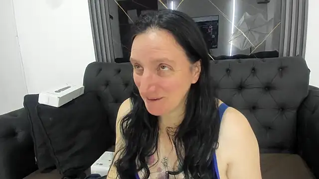 Andre cloefoxx  online show from 15, 12, 2025