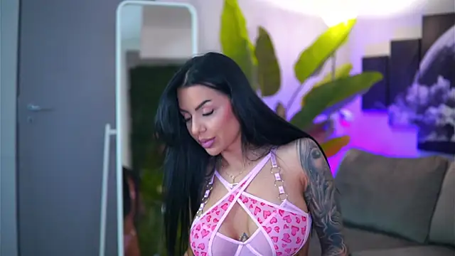 Ivy Trix online show from 16, 2, 2026