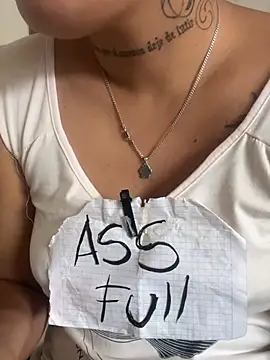 Snapshot of Slut_Dirty_Nastyy chatting on 7, 2, 2026 Slut Dirty Nastyy online show from 7, 2, 2026