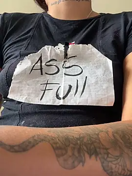 Snapshot of Slut_Dirty_Nastyy chatting on 18, 2, 2026 Slut Dirty Nastyy online show from 18, 2, 2026