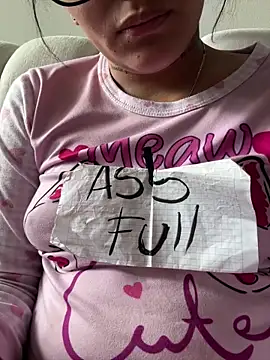 Snapshot of Slut_Dirty_Nastyy chatting on 1, 3, 2026 Slut Dirty Nastyy online show from 1, 3, 2026