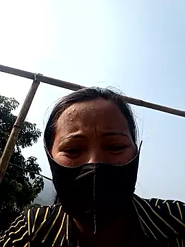 felicity chloe online show from 13, 1, 2026