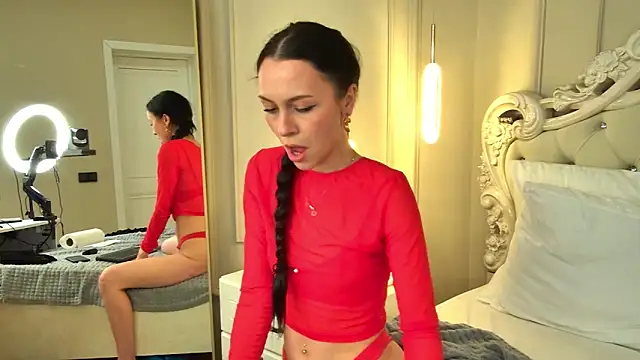 MonicaMercer online show from 12, 3, 2026