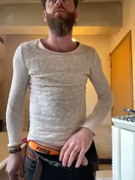 Snapshot of Bigdaad92 chatting on 5, 12, 2025 Bigdaad92 online show from 5, 12, 2025