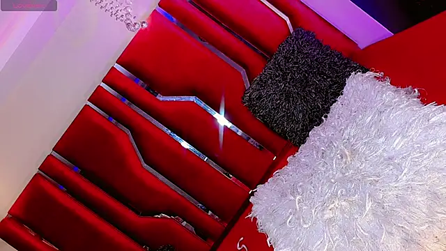 Tiiana Glow10  online show from 6, 1, 2026