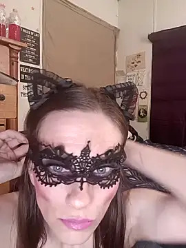 snowbird1117 online show from 18, 3, 2026