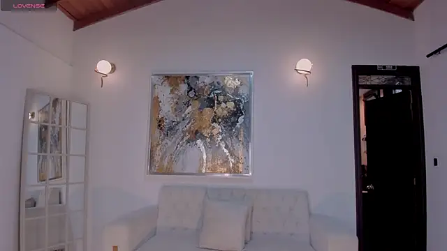 ChloeManson online show from 28, 1, 2025