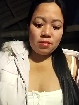 Snapshot of AlilaK2 chatting on 14, 12, 2025 AlilaK2 online show from 14, 12, 2025