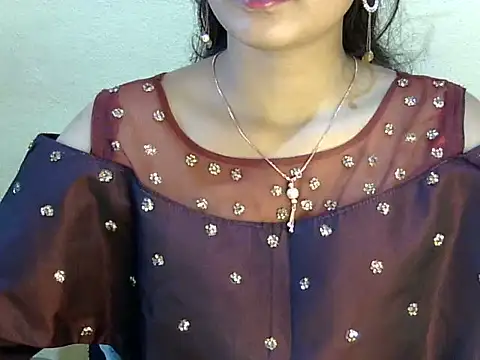 Snapshot of Shab_M chatting on 10, 7, 2026 Shab M online show from 10, 7, 2026