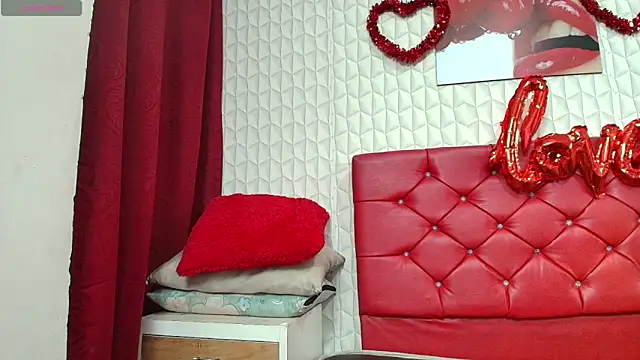 Elizabetth Roman online show from 8, 4, 2026