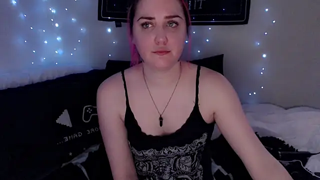 MaryMary  online show from 27, 2, 2026