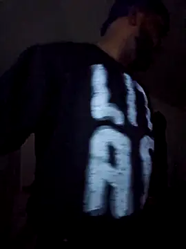 iLOVETRAY96 online show from 8, 2, 2026