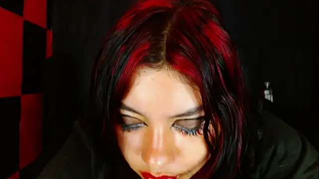 Snapshot of VelvetPain_Anny chatting on 10, 1, 2026 VelvetPain Anny online show from 10, 1, 2026