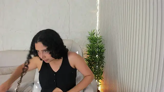 Snapshot of MarelynSummer chatting on 24, 4, 2026 MarelynSummer online show from 24, 4, 2026