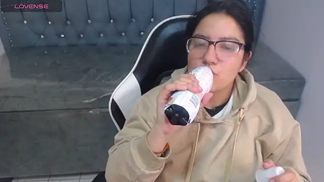 eva smit t online show from 18, 4, 2026