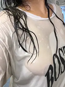 Snapshot of victoria___moon chatting on 14, 1, 2026 victoria moon online show from 14, 1, 2026