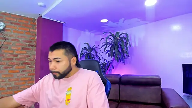 Snapshot of HotThreesoome chatting on 16, 12, 2025 HotThreesoome online show from 16, 12, 2025