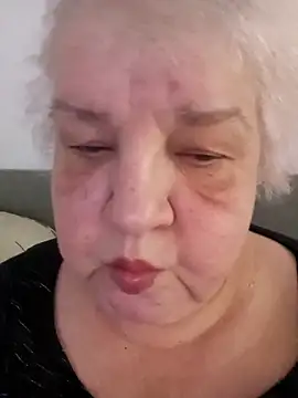 HapinessLovee online show from 3, 3, 2026