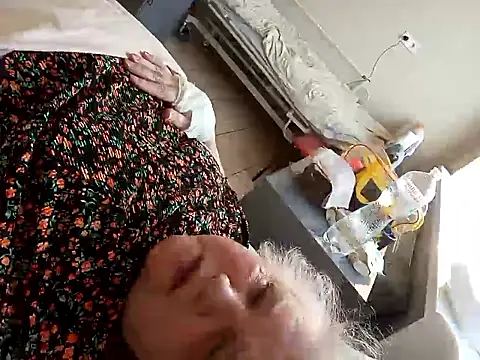 HapinessLovee online show from 27, 3, 2026