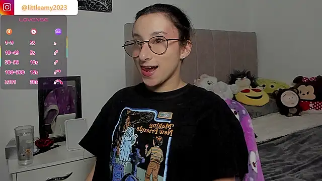 Snapshot of little__ammy chatting on 18, 2, 2026 little ammy online show from 18, 2, 2026