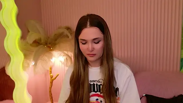 Lina Sinerz online show from 1, 4, 2026