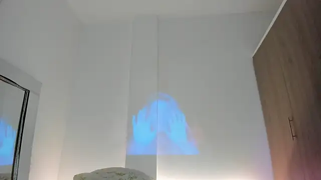 litle slut online show from 2, 6, 2026