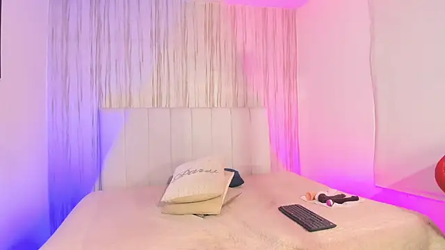 Snapshot of EdnaJara chatting on 16, 1, 2026 EdnaJara online show from 16, 1, 2026