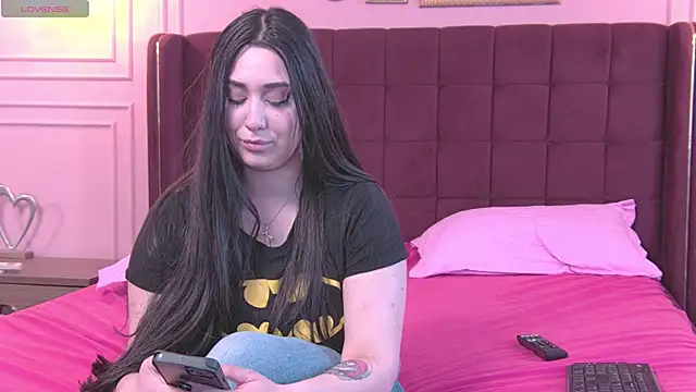 KendallVelvet online show from 25, 4, 2026