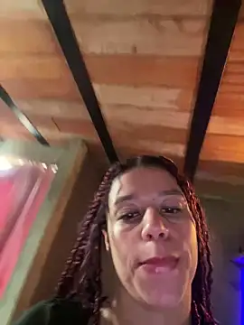 Snapshot of Luna____dance chatting on 18, 12, 2025 Luna dance online show from 18, 12, 2025