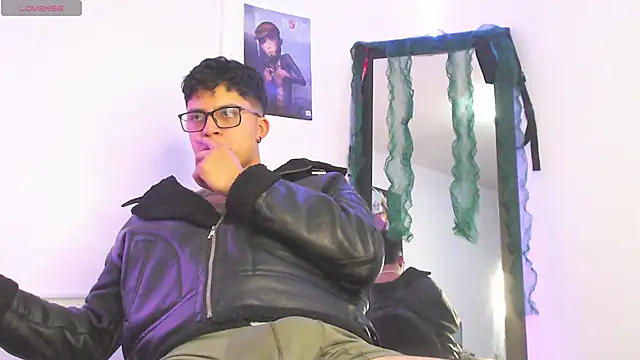 DerekMoon online show from 16, 1, 2026