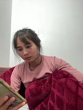 Him MountainGirl online show from 12, 3, 2026