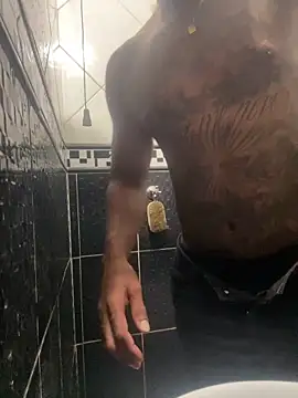 Chris5988 online show from 19, 4, 2026