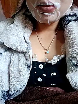 mayni012314 online show from 4, 2, 2026