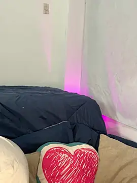 ladulcemary  online show from 15, 3, 2026