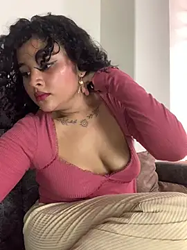 ladulcemary  online show from 14, 4, 2026