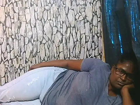 Snapshot of Exotic_indian95 chatting on 16, 1, 2026 Exotic indian95 online show from 16, 1, 2026